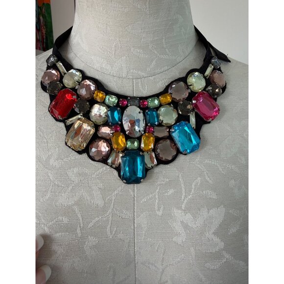 Vintage Womens Jeweled Necklace One Size Bib Collar Multicolor Tie Closure - Picture 4 of 7